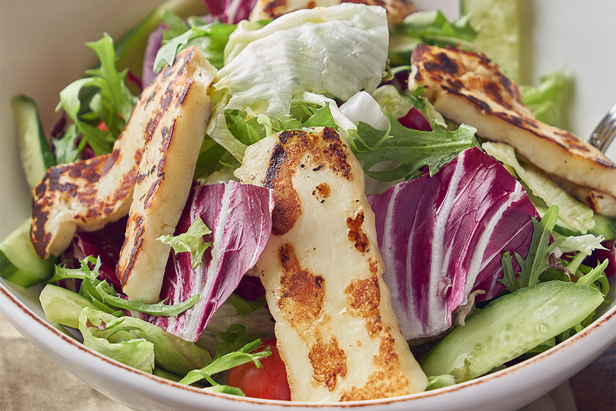 Grilled Halloumi Salad